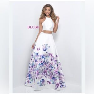 Blush Prom Skirt w/ orchid type floral design size 0